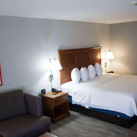 Hampton Inn Marion Exterior photo