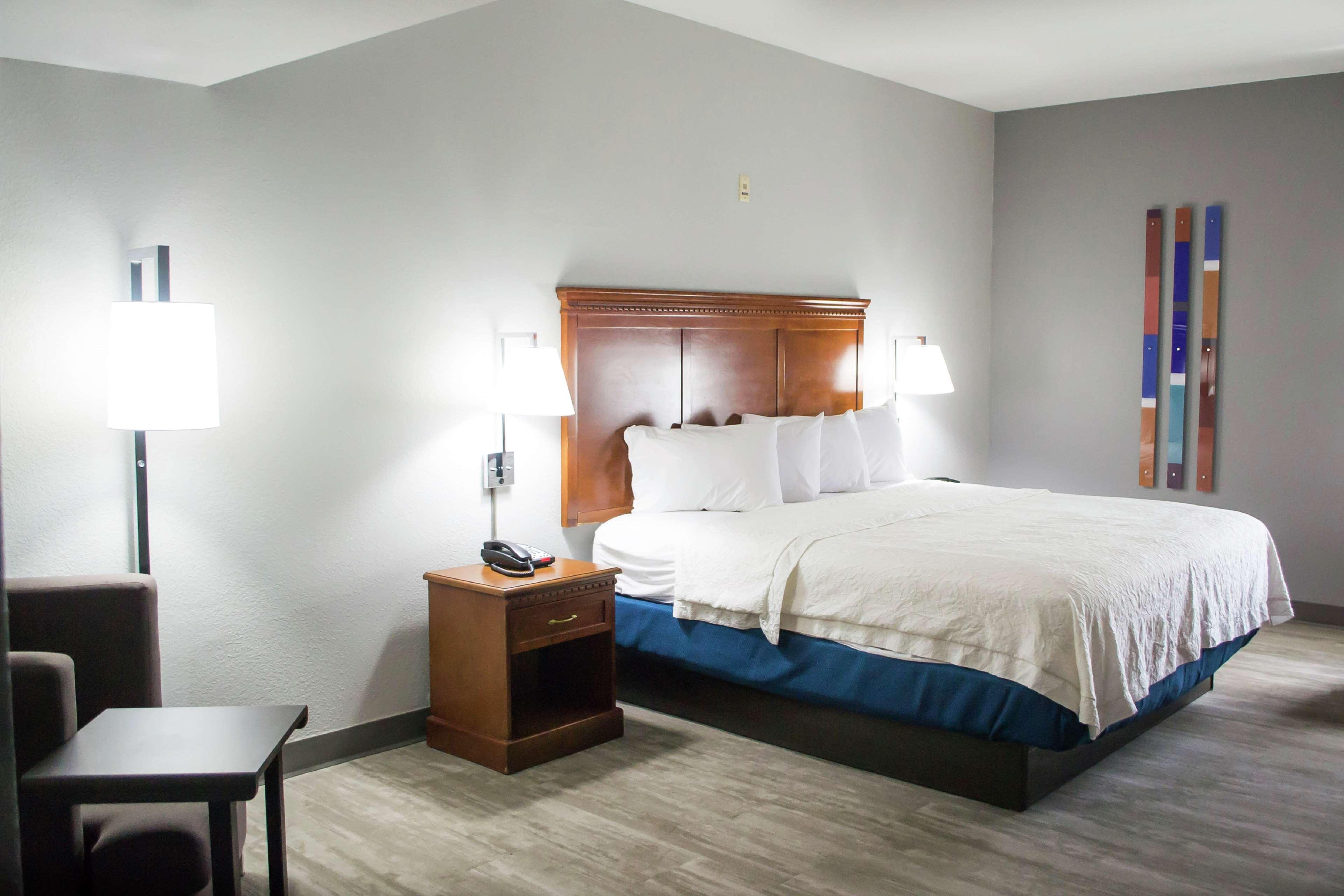 Hampton Hotel