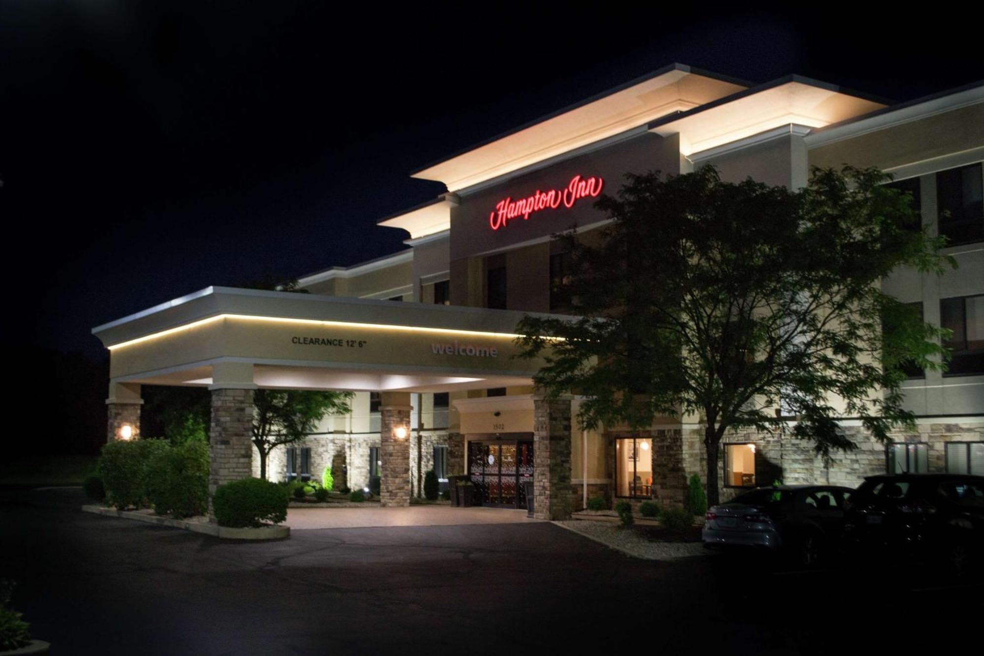 Hampton Hotel 3*